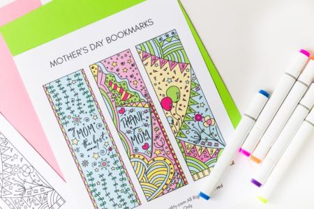 Mothers Day Printable Coloring Craft - bookmarks from daydreamintoreality DelightfulPaths